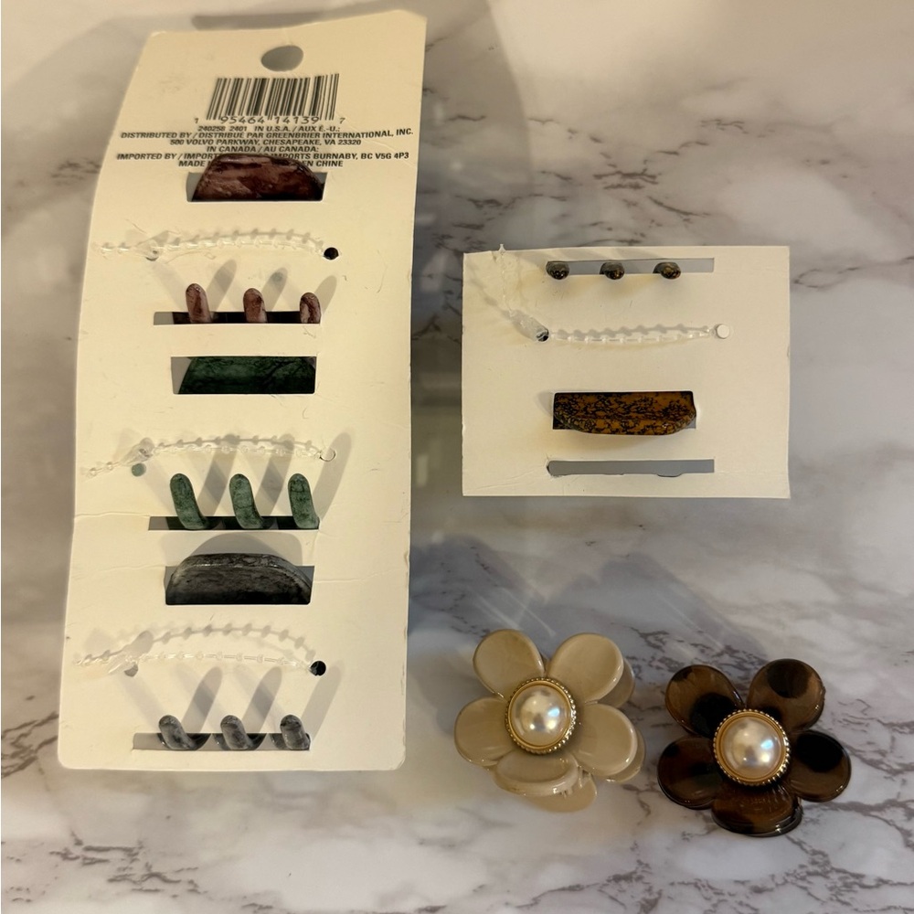 NWOT Assorted Hair Clips Set - Picture 2 of 6
